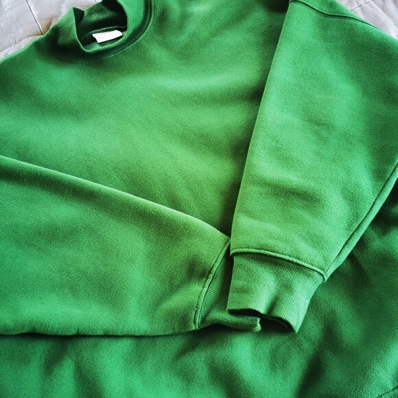 Aritzia TNA Swatshirt ~ Size SMALL ~ Cozy fleece Mega Fit - Picture 5 of 5